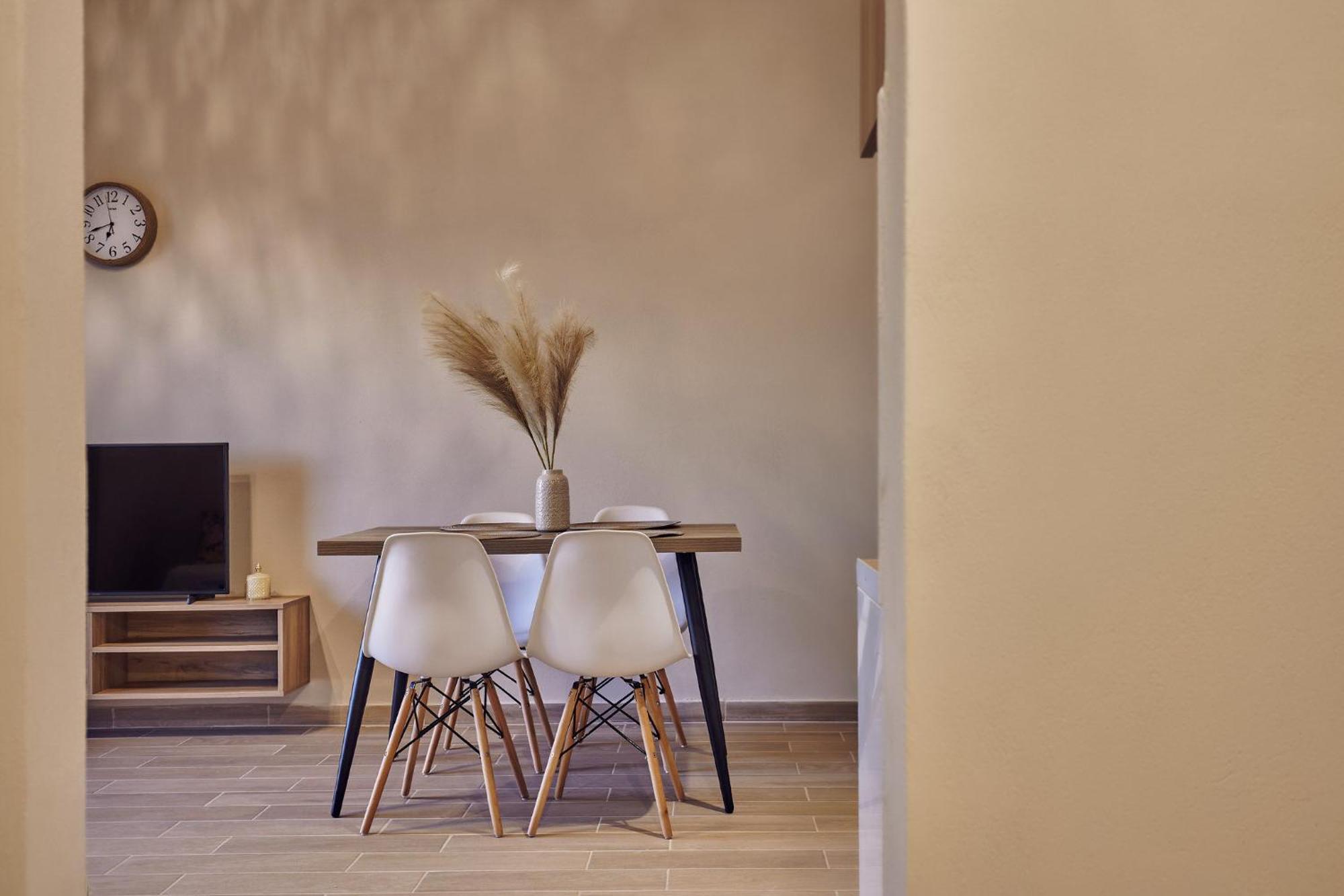 Pelagaki Sunrise Apartment Orthoniai