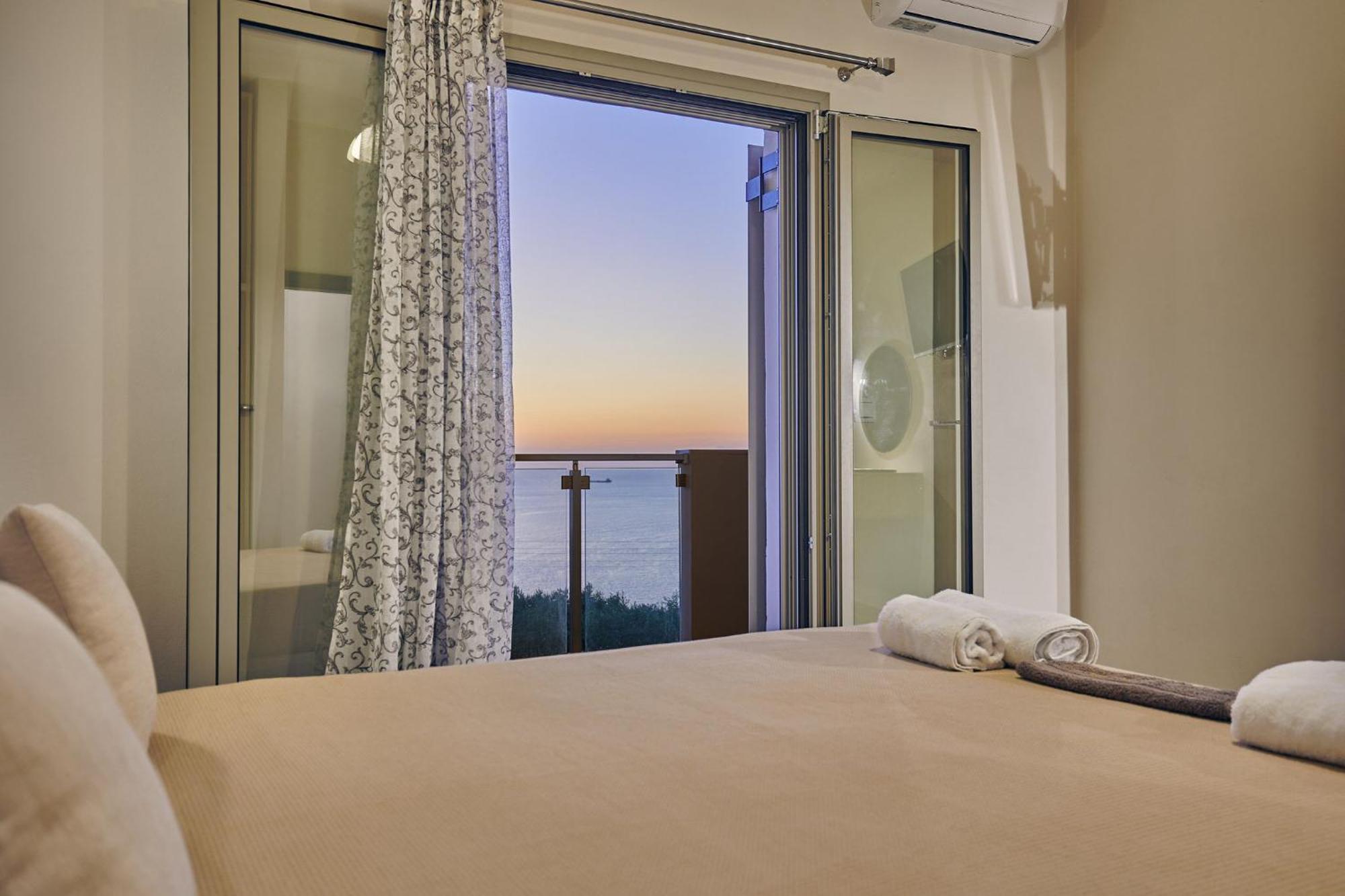 Pelagaki Sunrise Apartment *